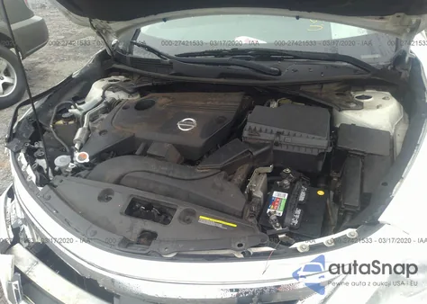 2015 Nissan Altima 2.5 Sv/2.5/2.5 S/2.5 Sl z USA, uszkodzony, nr VIN 1N4AL3AP0FN385893